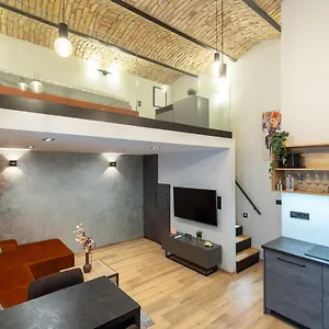 Parliament Dream Apartment! , Budapest Ungheria